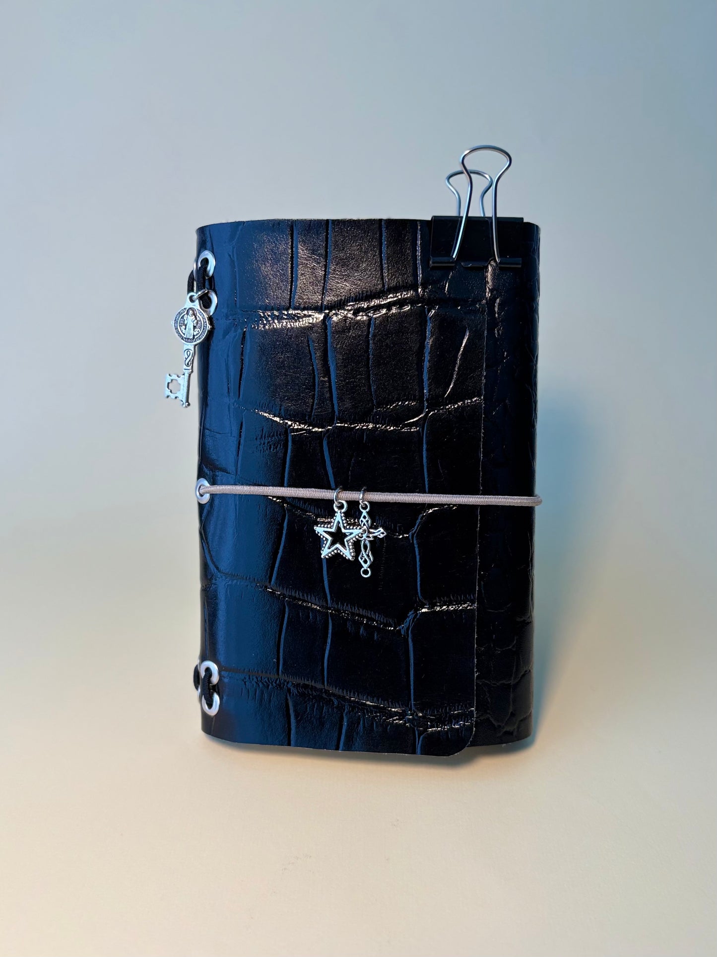 ELEONOR CROCO NEGRO A6